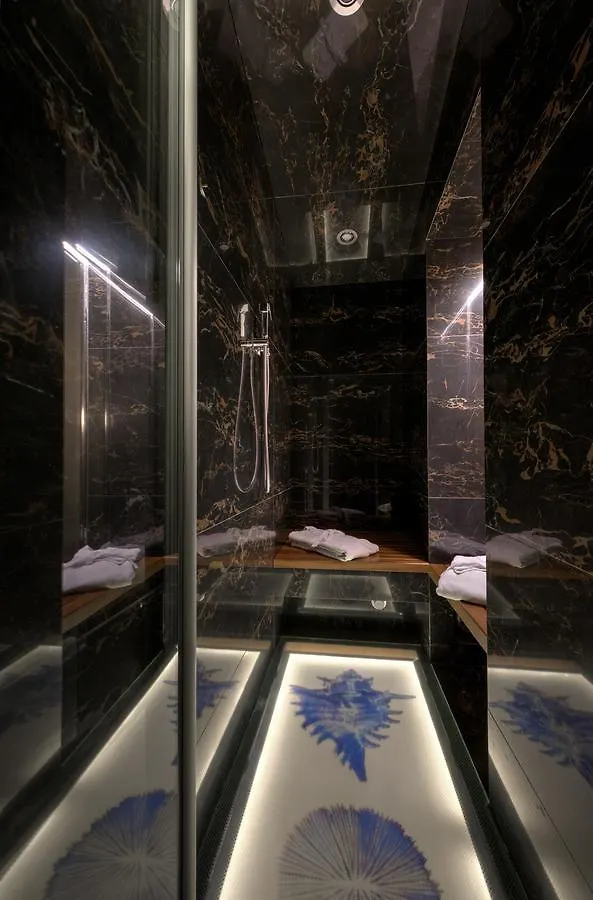 D'Azeglio Apartments Bologna Italy